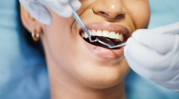 Best Cracked Tooth Emergency Dentist  in Savoy, IL